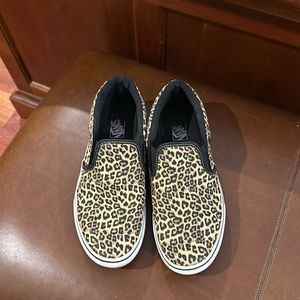 Girls Leopard Vans
